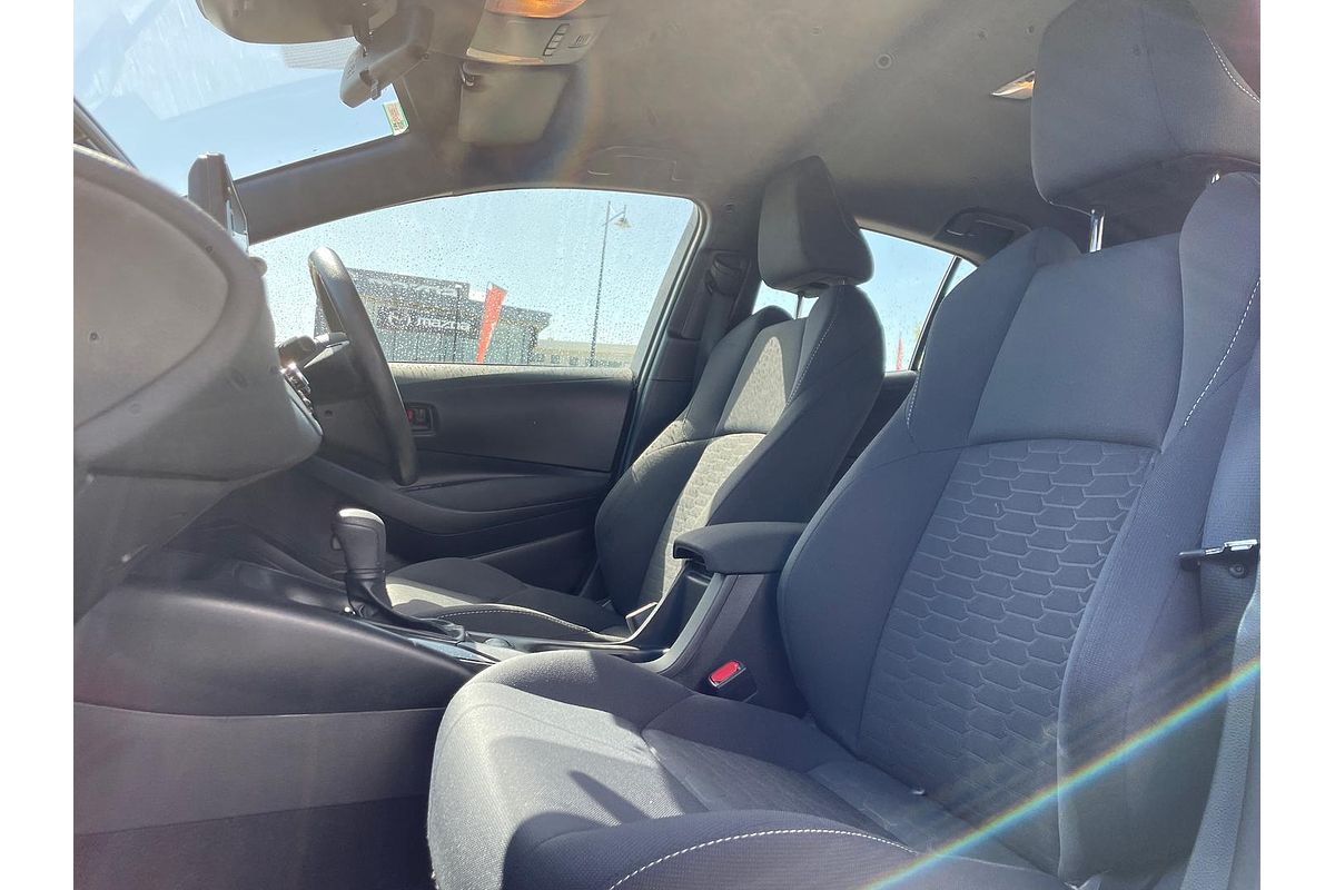 2022 Toyota Corolla Ascent Sport Hybrid ZWE211R