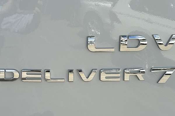 2024 LDV Deliver 7