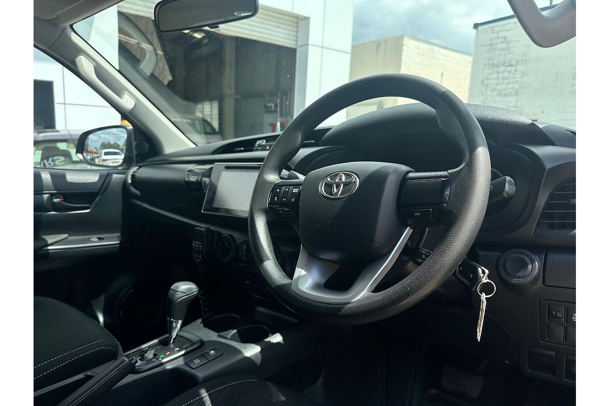 2018 Toyota Hilux SR GUN126R 4X4