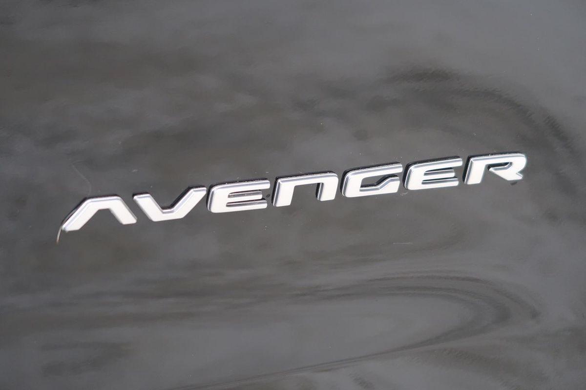 2024 Jeep Avenger Summit JJ