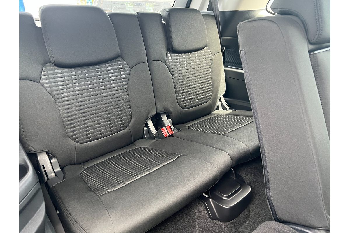 2024 Ford Everest Ambiente
