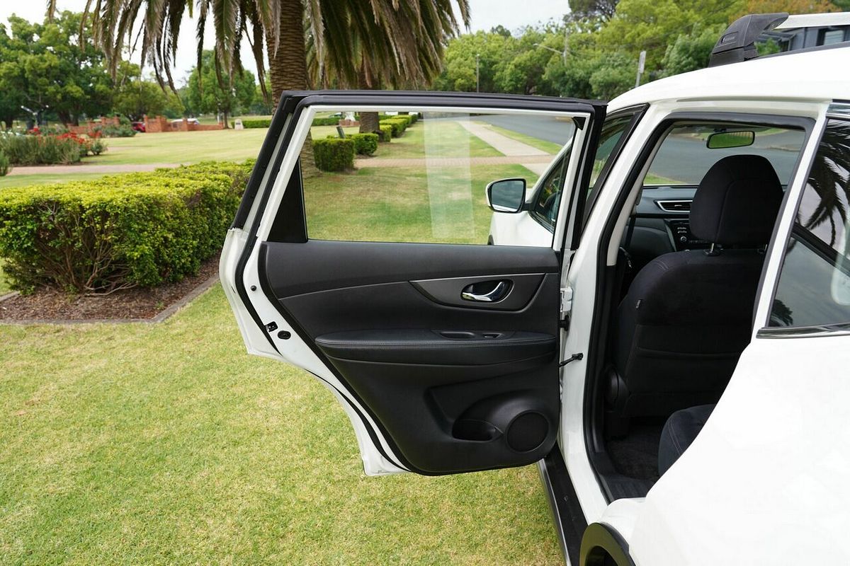 2016 Nissan X-Trail ST N-Sport SE Black (FWD) T32