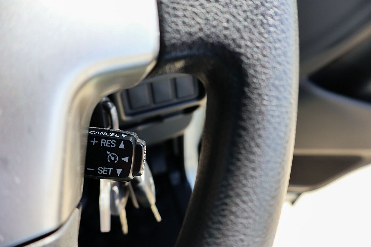 2016 Toyota Hiace KDH201R LWB