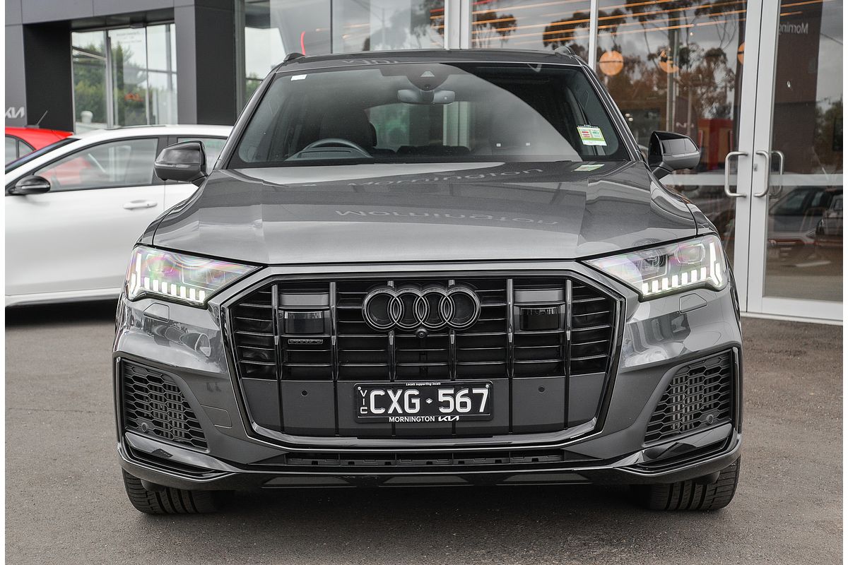 2023 Audi Q7 55 TFSI S line 4M