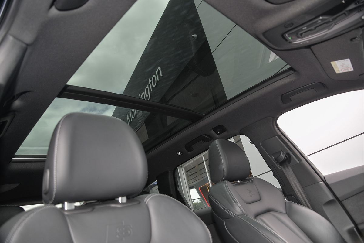 2023 Audi Q7 55 TFSI S line 4M