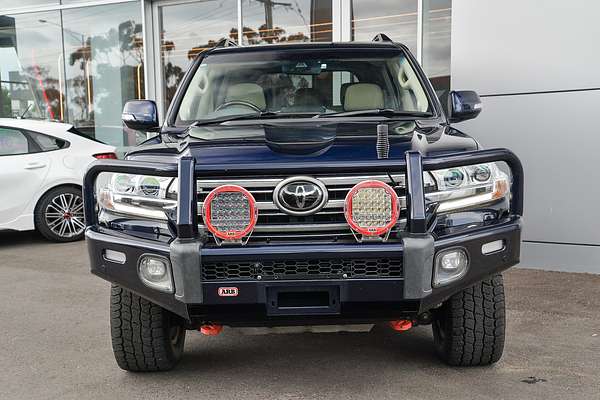 2019 Toyota Landcruiser Sahara VDJ200R