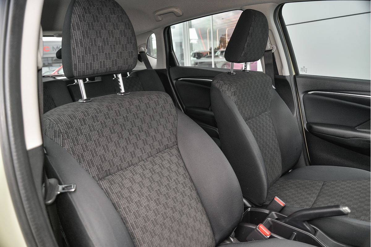 2017 Honda Jazz VTI GF