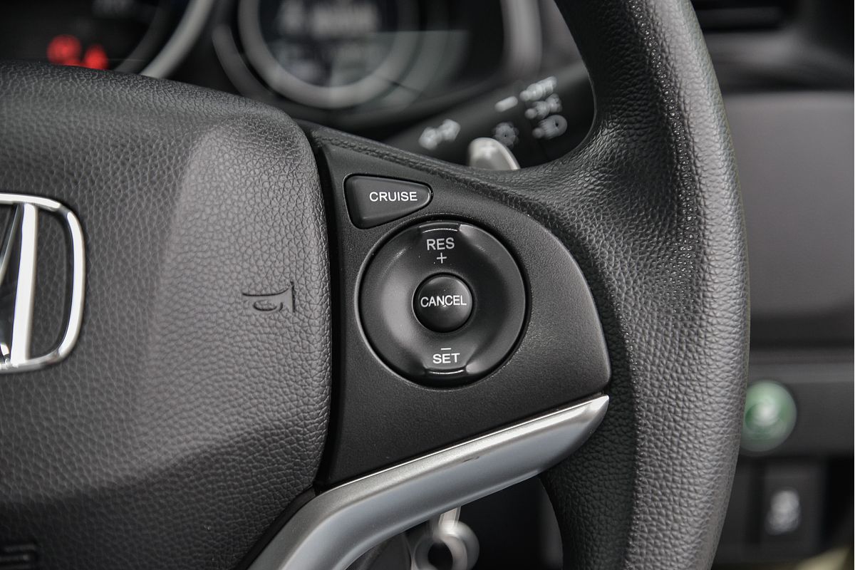 2017 Honda Jazz VTI GF