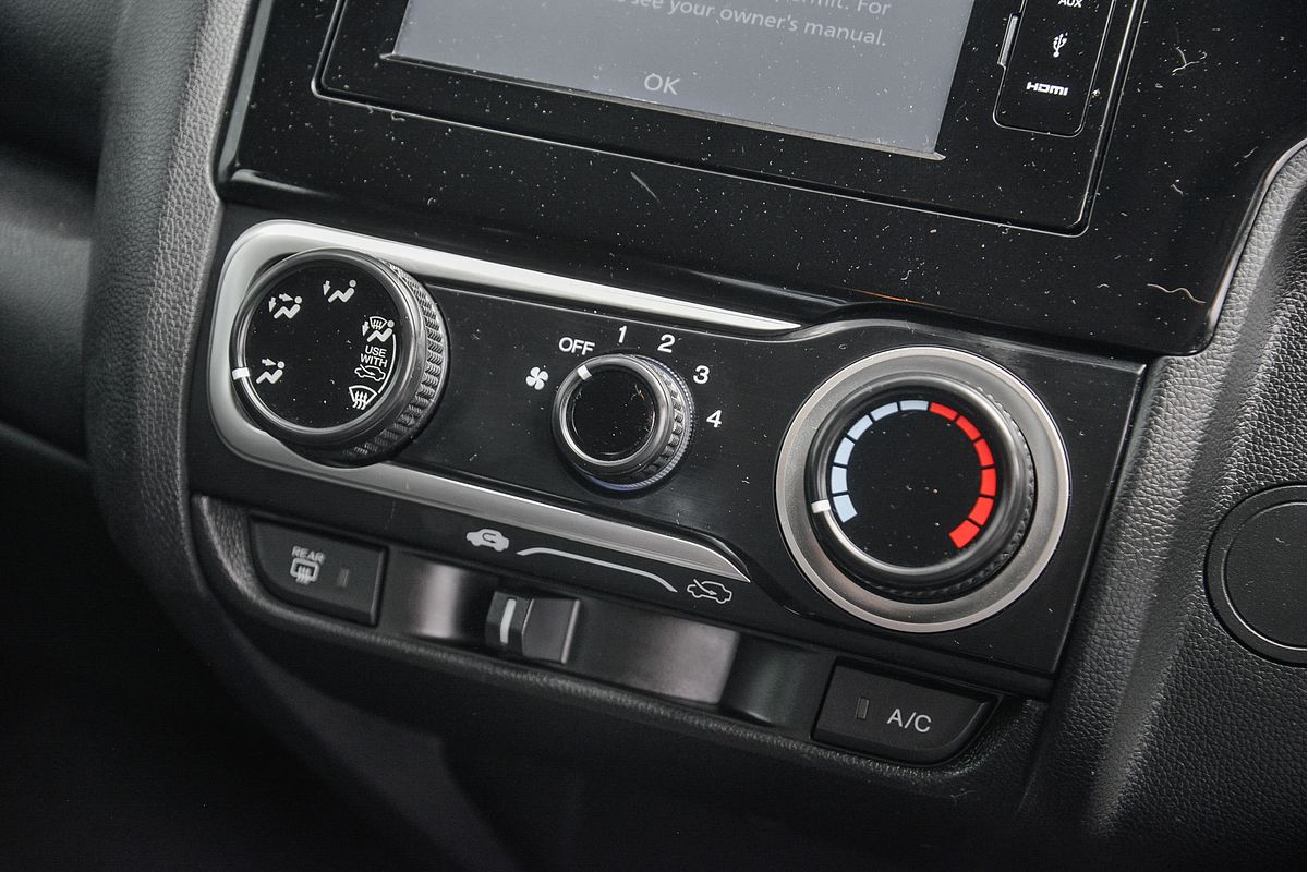 2017 Honda Jazz VTI GF