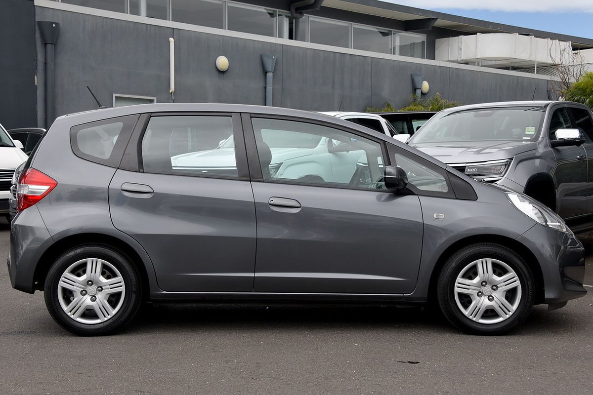 2012 Honda Jazz GLi GE