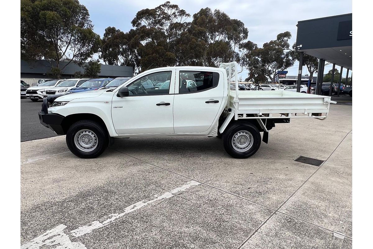 2019 Mitsubishi Triton GLX ADAS MR 4X4