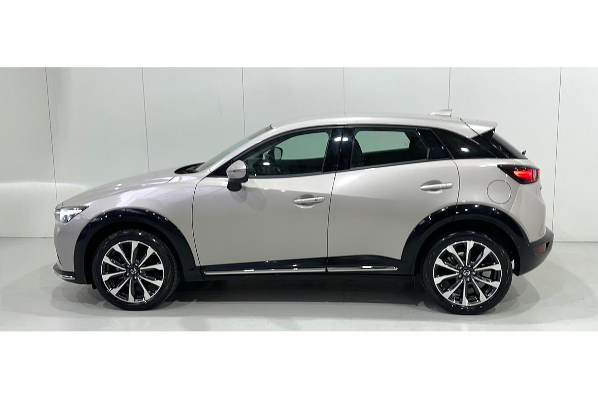 2022 Mazda CX-3 sTouring DK