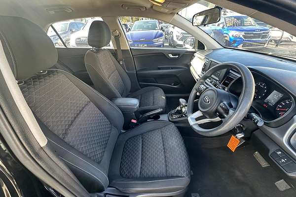 2017 Kia Rio S YB