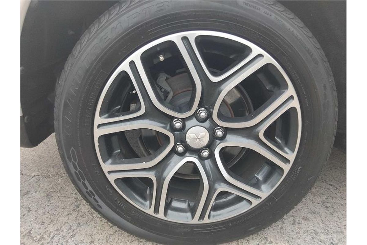 2014 Mitsubishi Outlander Aspire ZJ