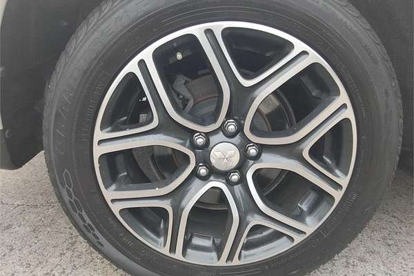 2014 Mitsubishi Outlander Aspire ZJ