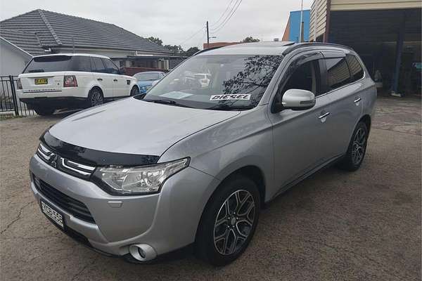 2014 Mitsubishi Outlander Aspire ZJ