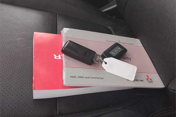 2014 Mitsubishi Outlander Aspire ZJ