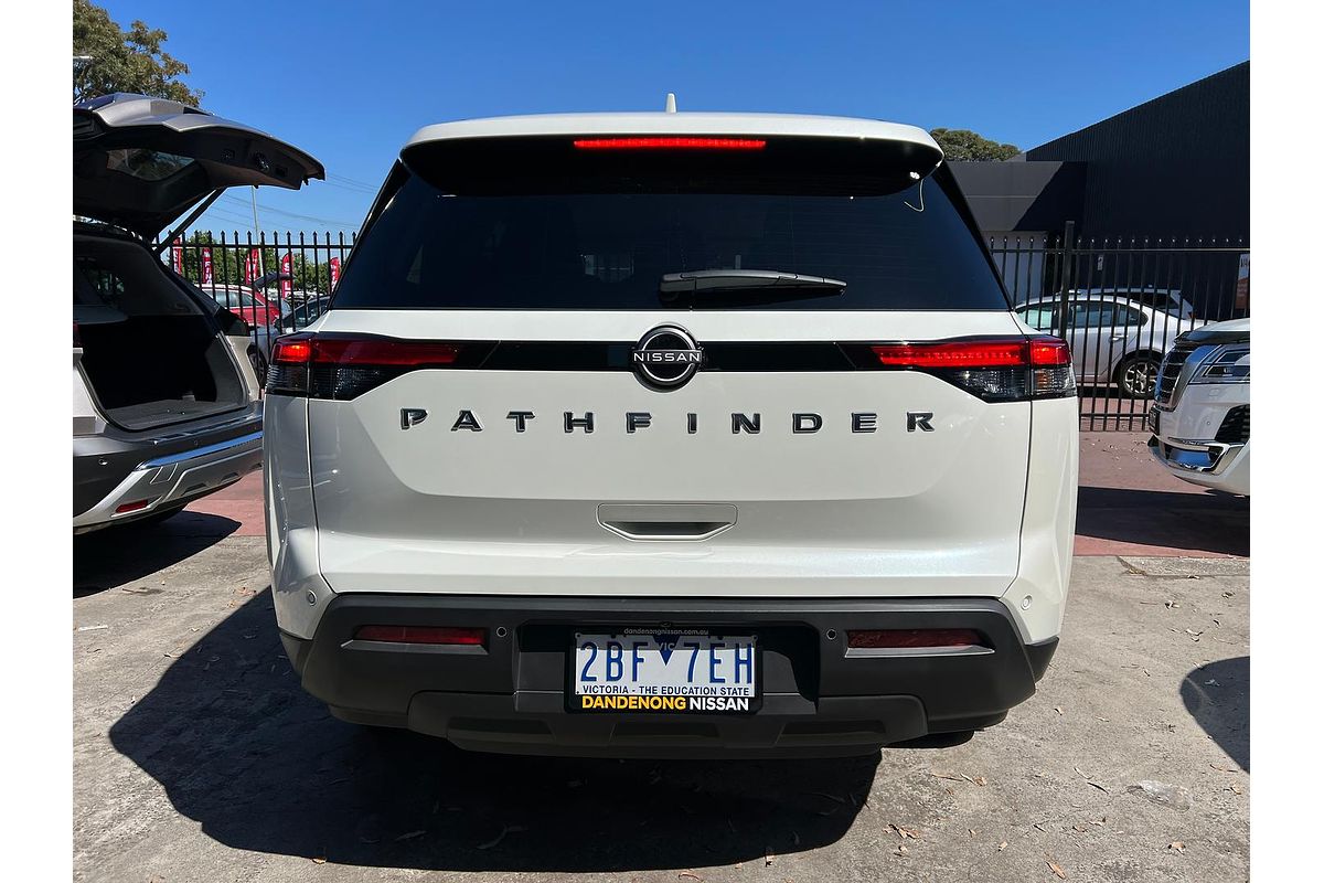 2024 Nissan Pathfinder ST-L R53