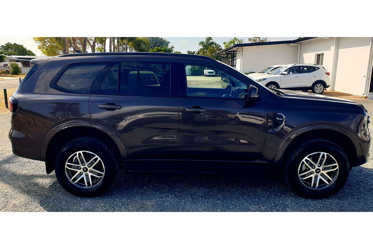 2022 Ford Everest Trend