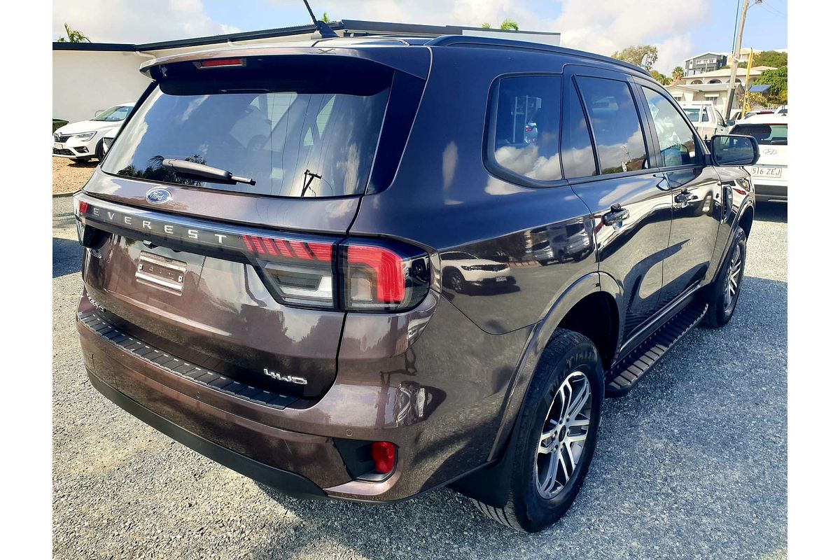 2022 Ford Everest Trend