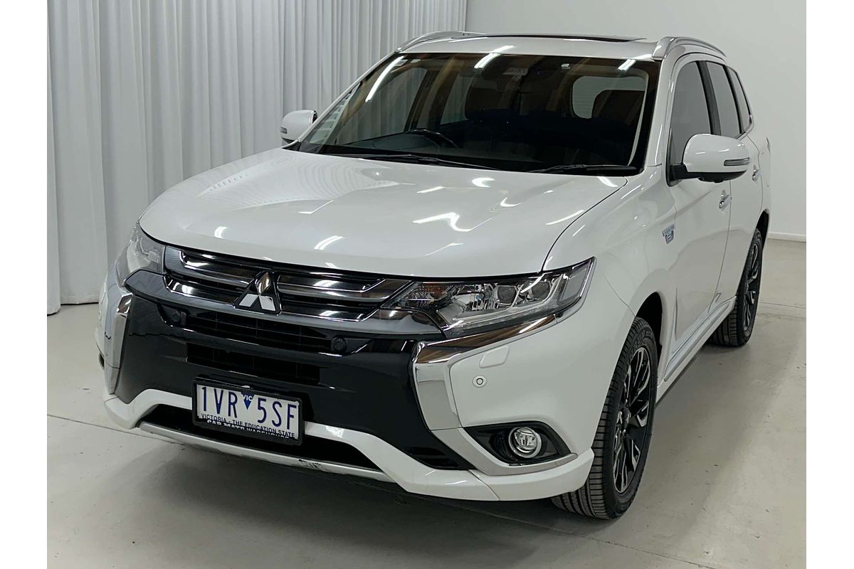 2018 Mitsubishi Outlander PHEV Exceed ZK