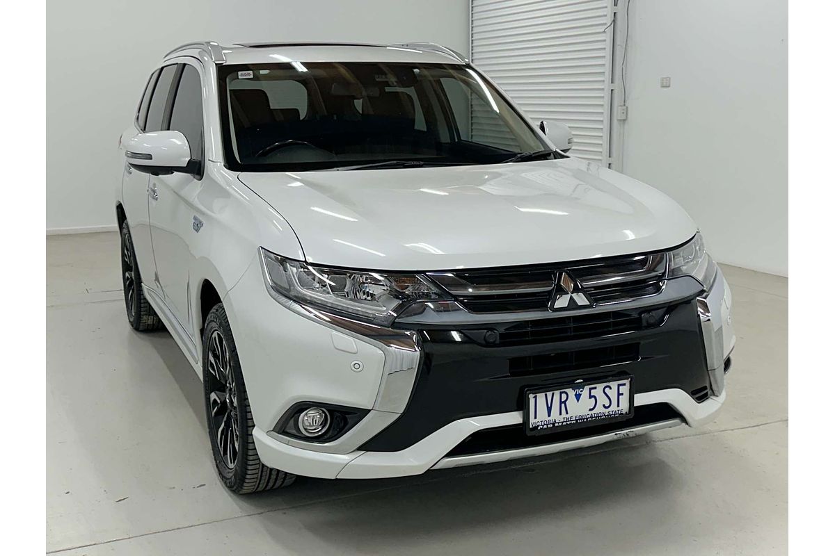 2018 Mitsubishi Outlander PHEV Exceed ZK
