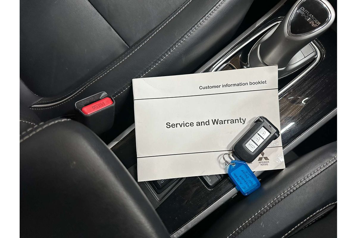 2018 Mitsubishi Outlander PHEV Exceed ZK