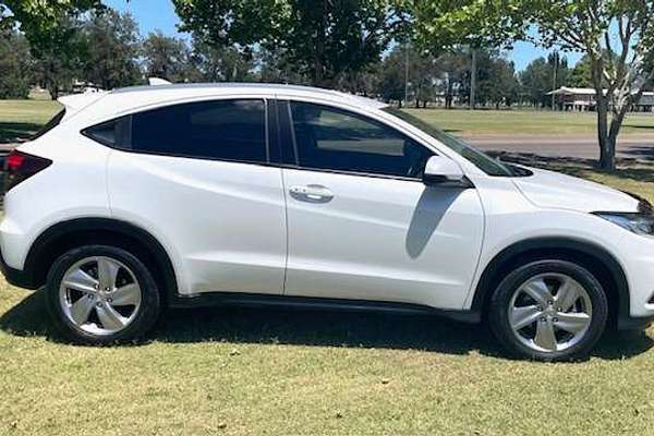 2019 Honda HR-V VTi-S