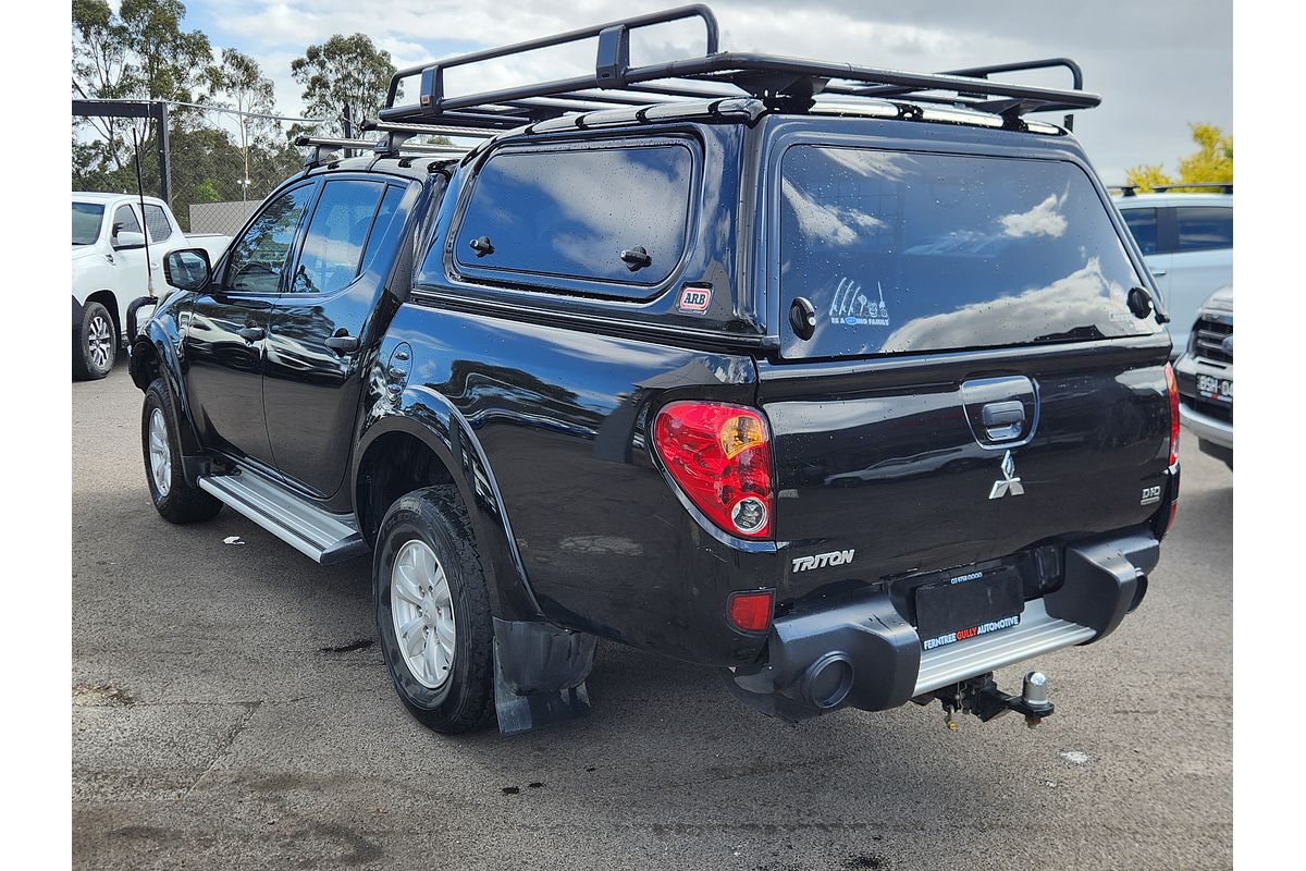 2013 Mitsubishi Triton GLX MN 4X4