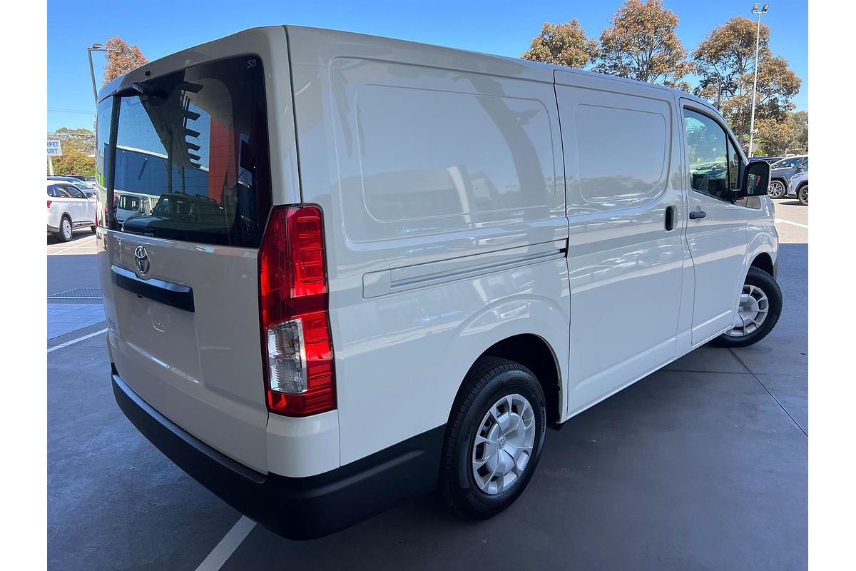 2024 Toyota Hiace GDH300R LWB