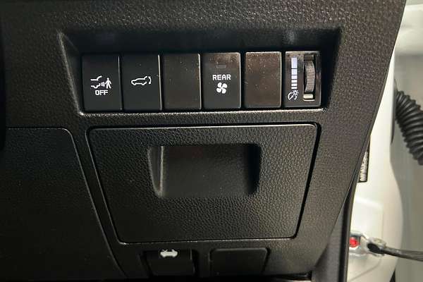 2024 Isuzu MU-X LS-U