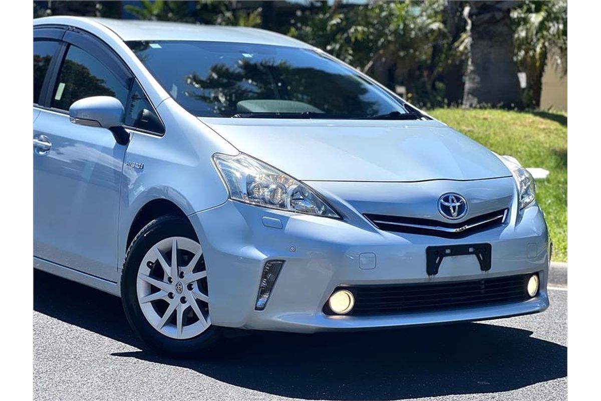 2012 Toyota Prius Alpha Welcab ZVW41