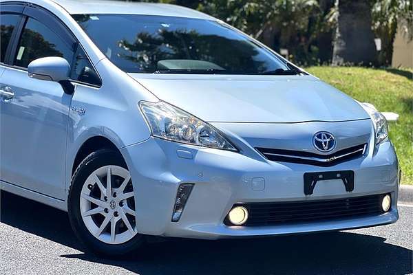 2012 Toyota Prius Alpha Welcab ZVW41