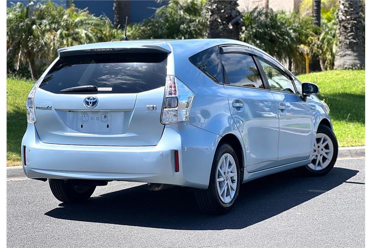 2012 Toyota Prius Alpha Welcab ZVW41