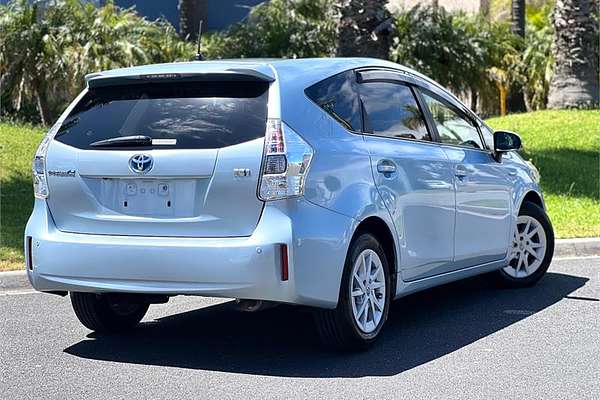 2012 Toyota Prius Alpha Welcab ZVW41