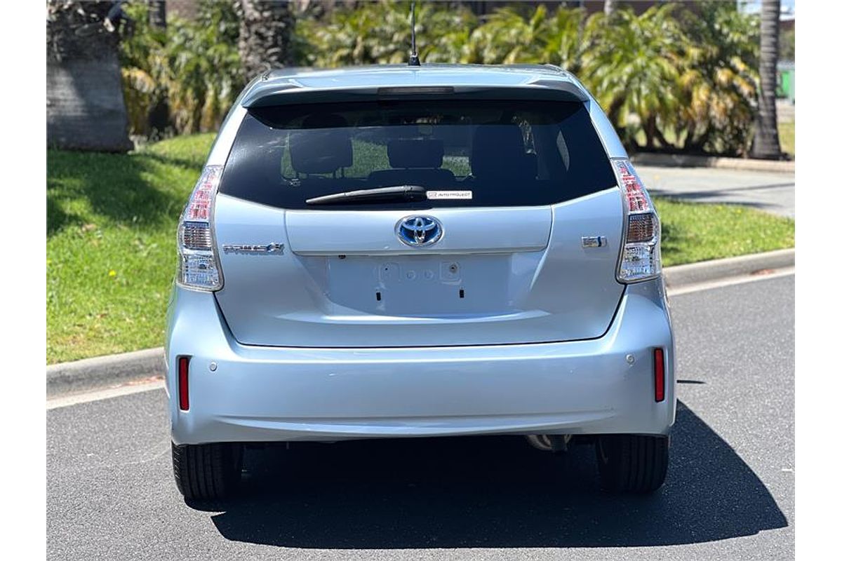2012 Toyota Prius Alpha Welcab ZVW41