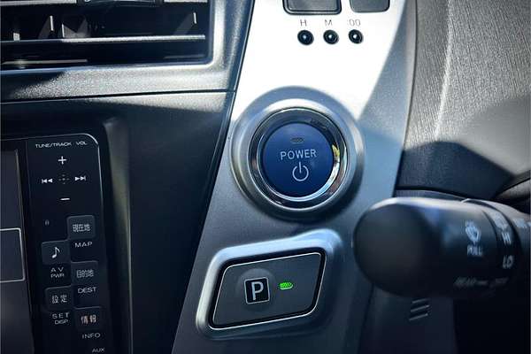2012 Toyota Prius Alpha Welcab ZVW41