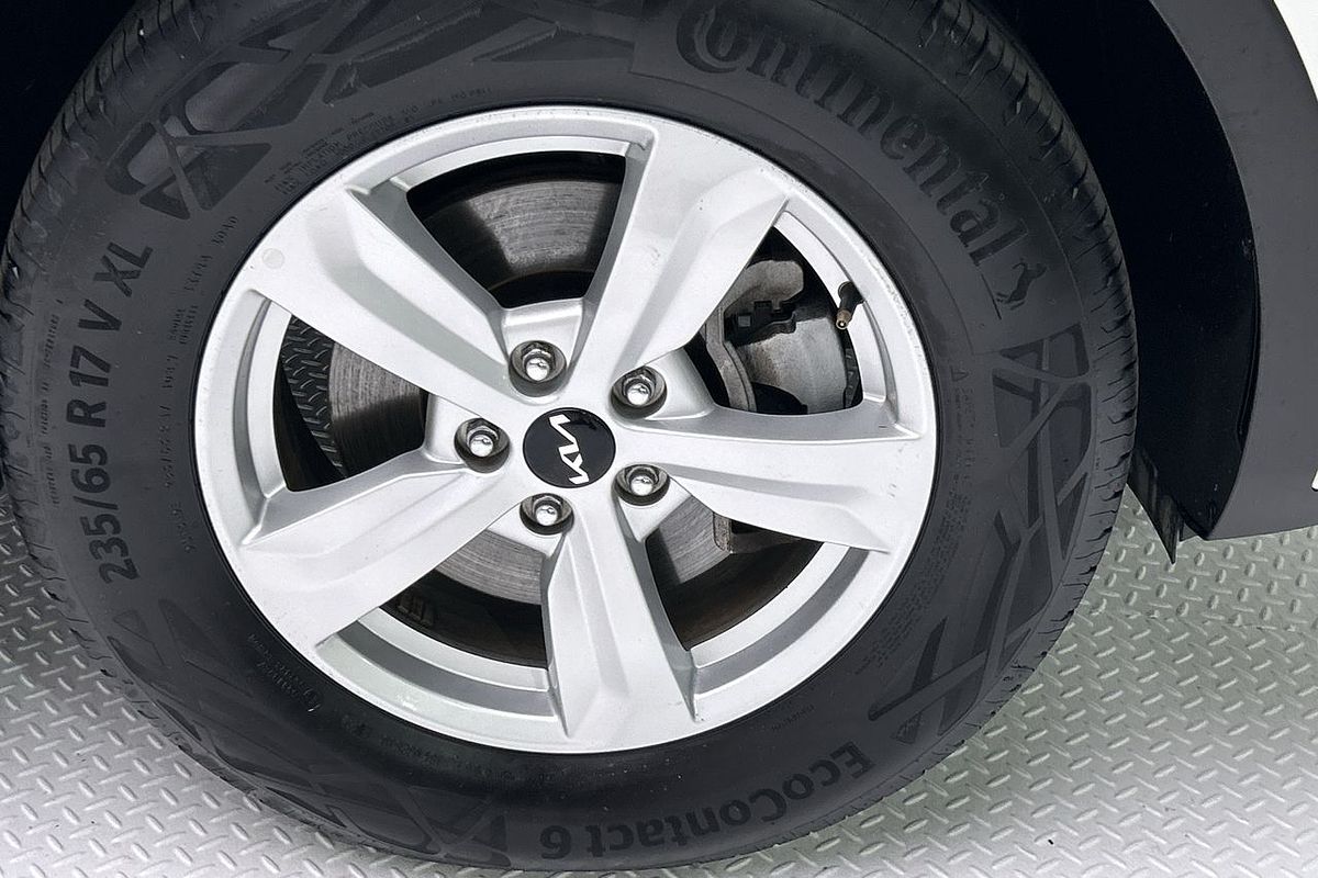 2023 Kia Sorento S MQ4