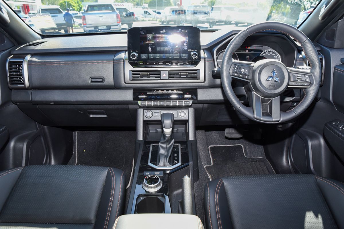 2024 Mitsubishi Triton GSR MV 4X4