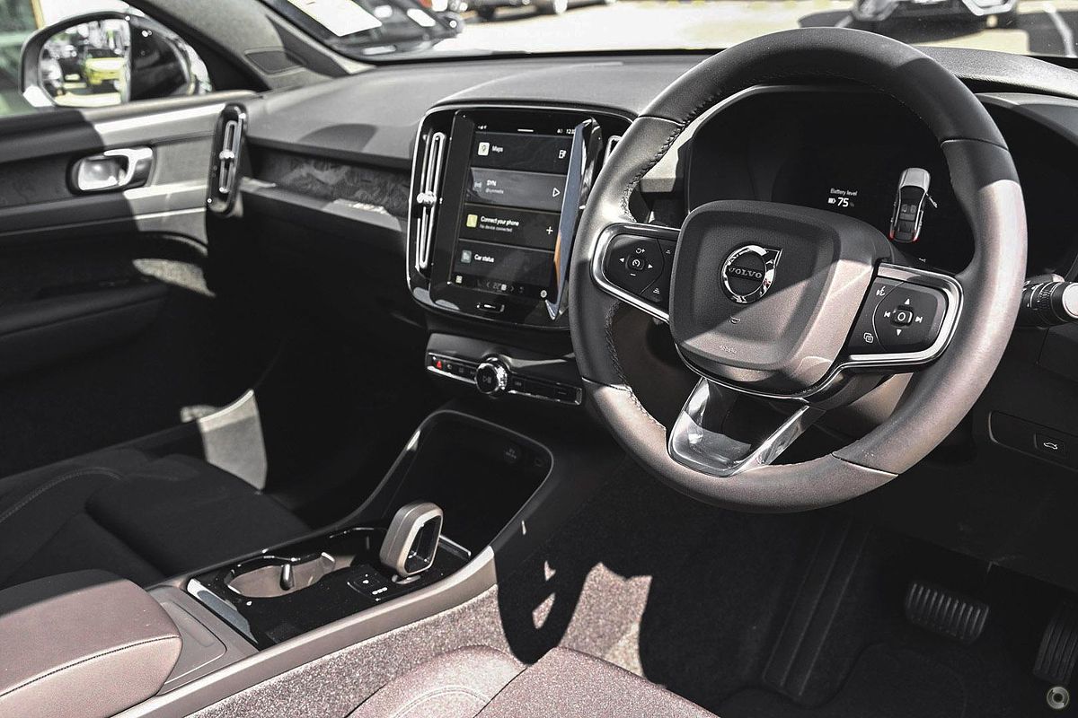 2024 Volvo C40 Recharge