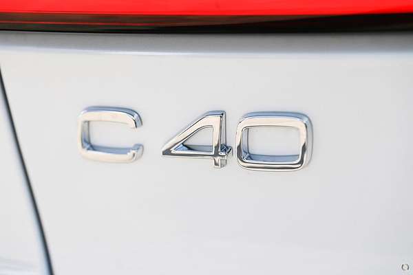 2024 Volvo C40 Recharge
