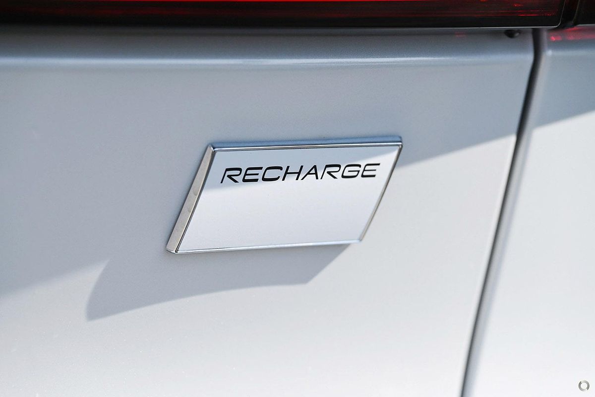 2024 Volvo C40 Recharge