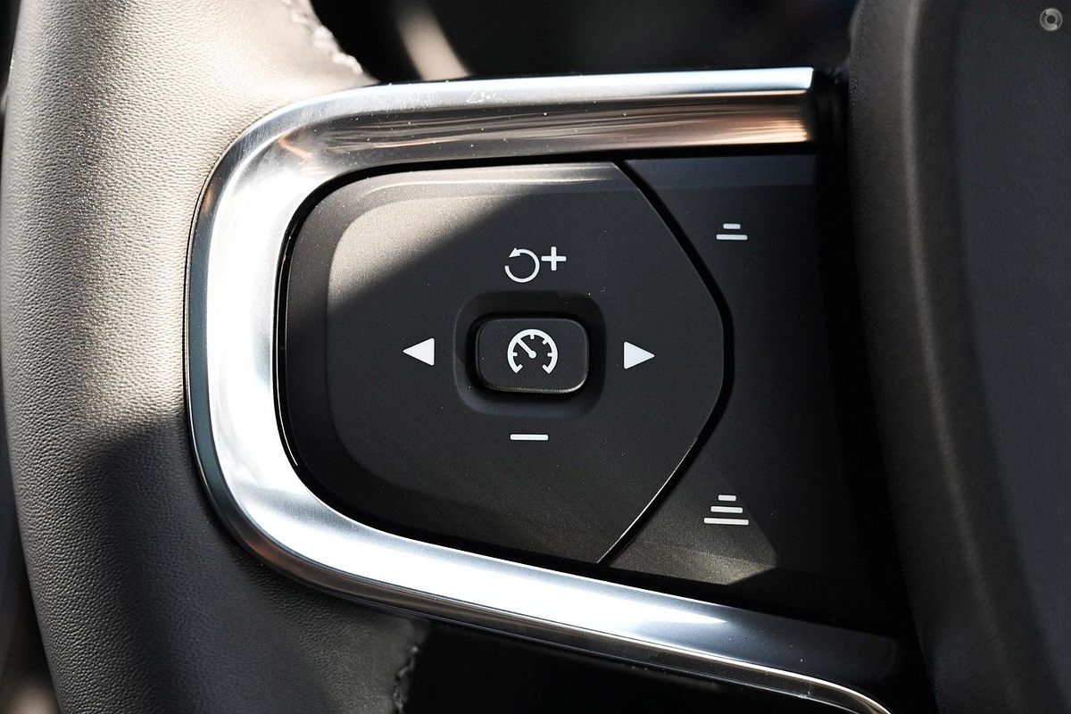2024 Volvo C40 Recharge