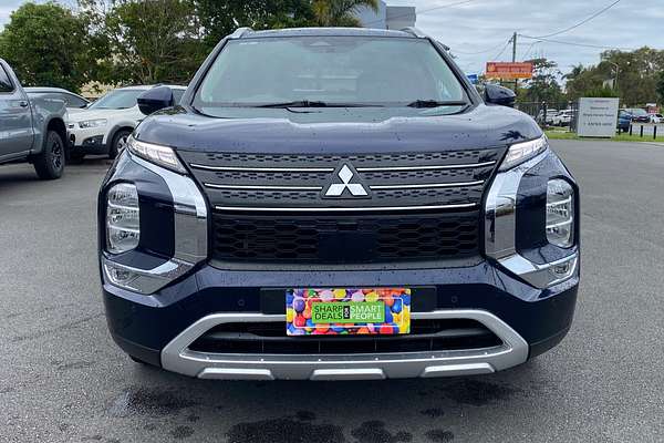 2022 Mitsubishi Outlander LS ZM