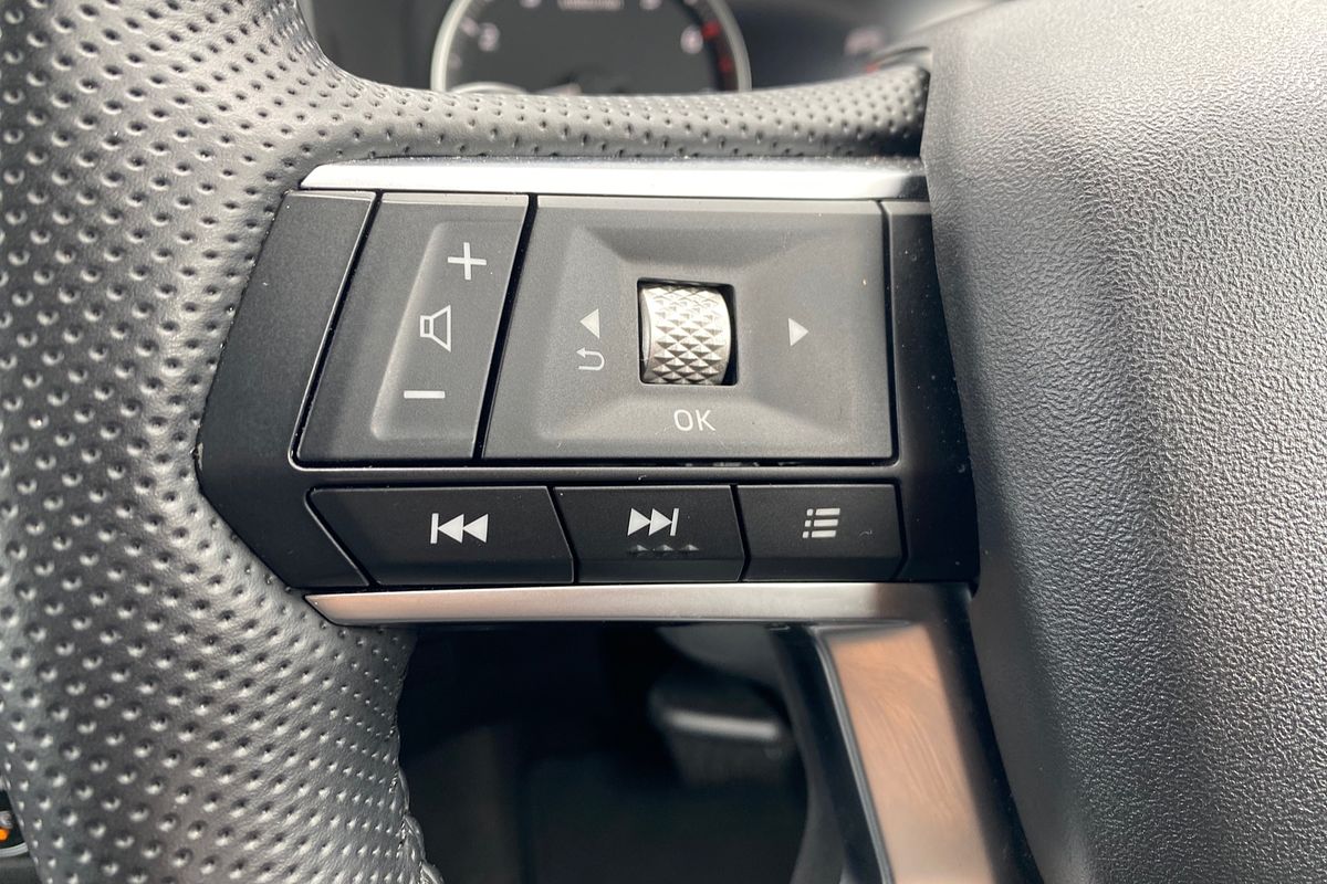 2022 Mitsubishi Outlander LS ZM