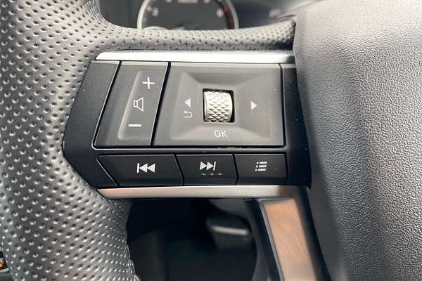 2022 Mitsubishi Outlander LS ZM