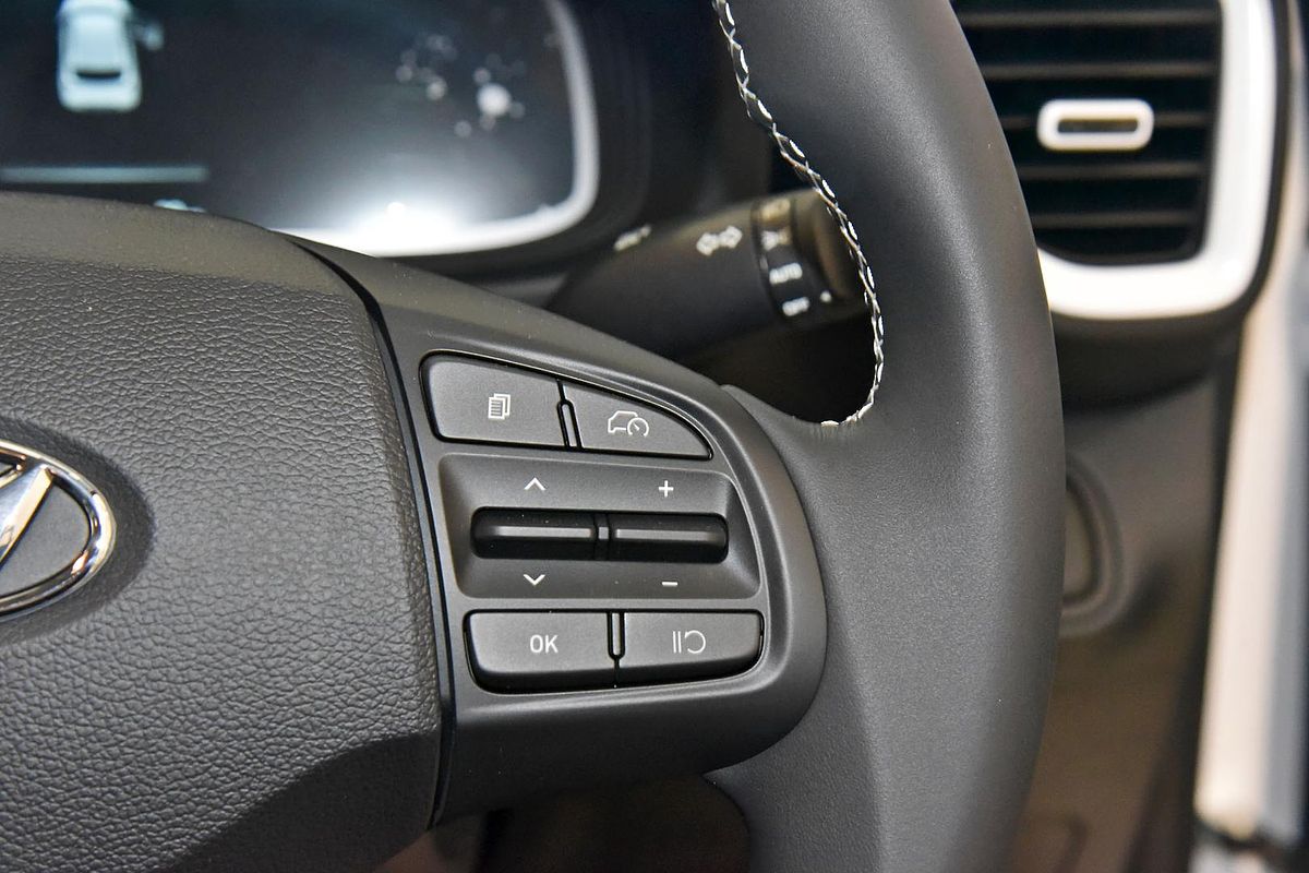 2024 Hyundai Venue Active QX.V5