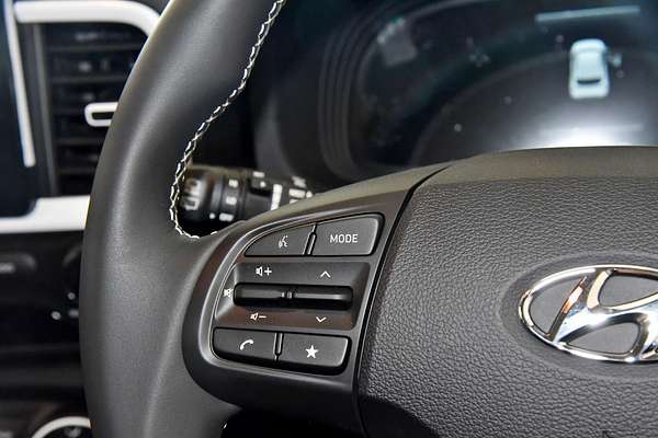 2024 Hyundai Venue Active QX.V5