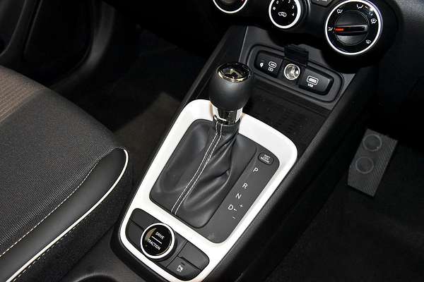 2024 Hyundai Venue Active QX.V5