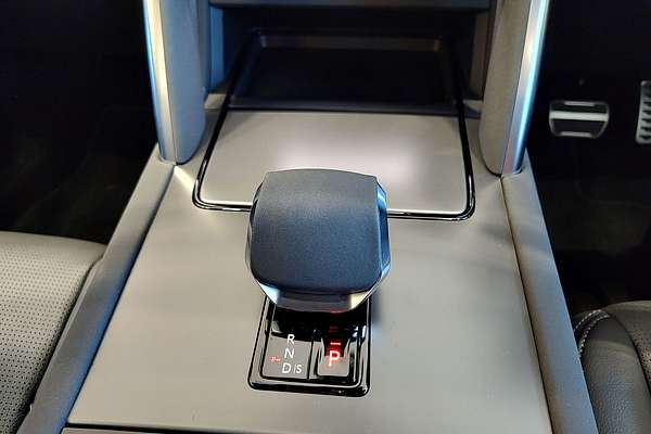 2024 Land Rover Discovery Sport P250 Dynamic SE L550